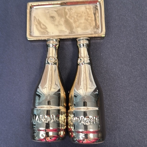 Metallic Gold Champagne Salt and Pepper Shaker Set - Picture 3 of 6